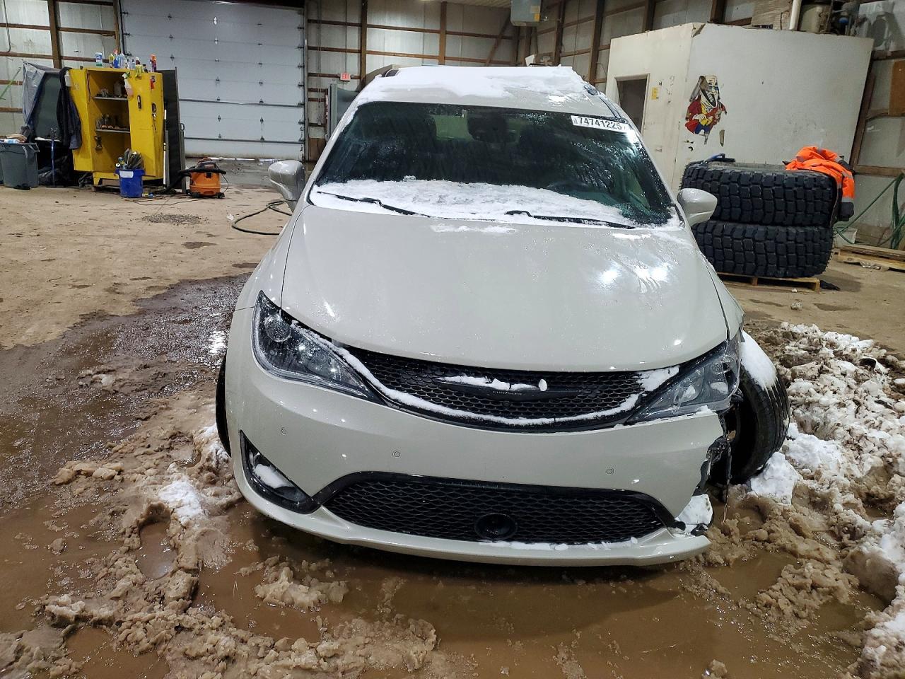2019 CHRYSLER Pacifica