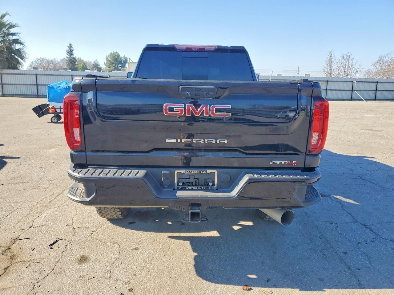 2023 GMC Sierra