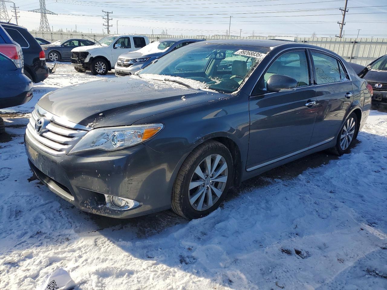 2011 TOYOTA Avalon
