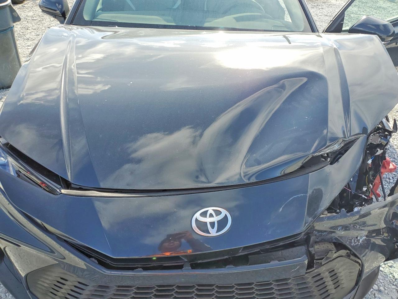 2025 TOYOTA CAMRY