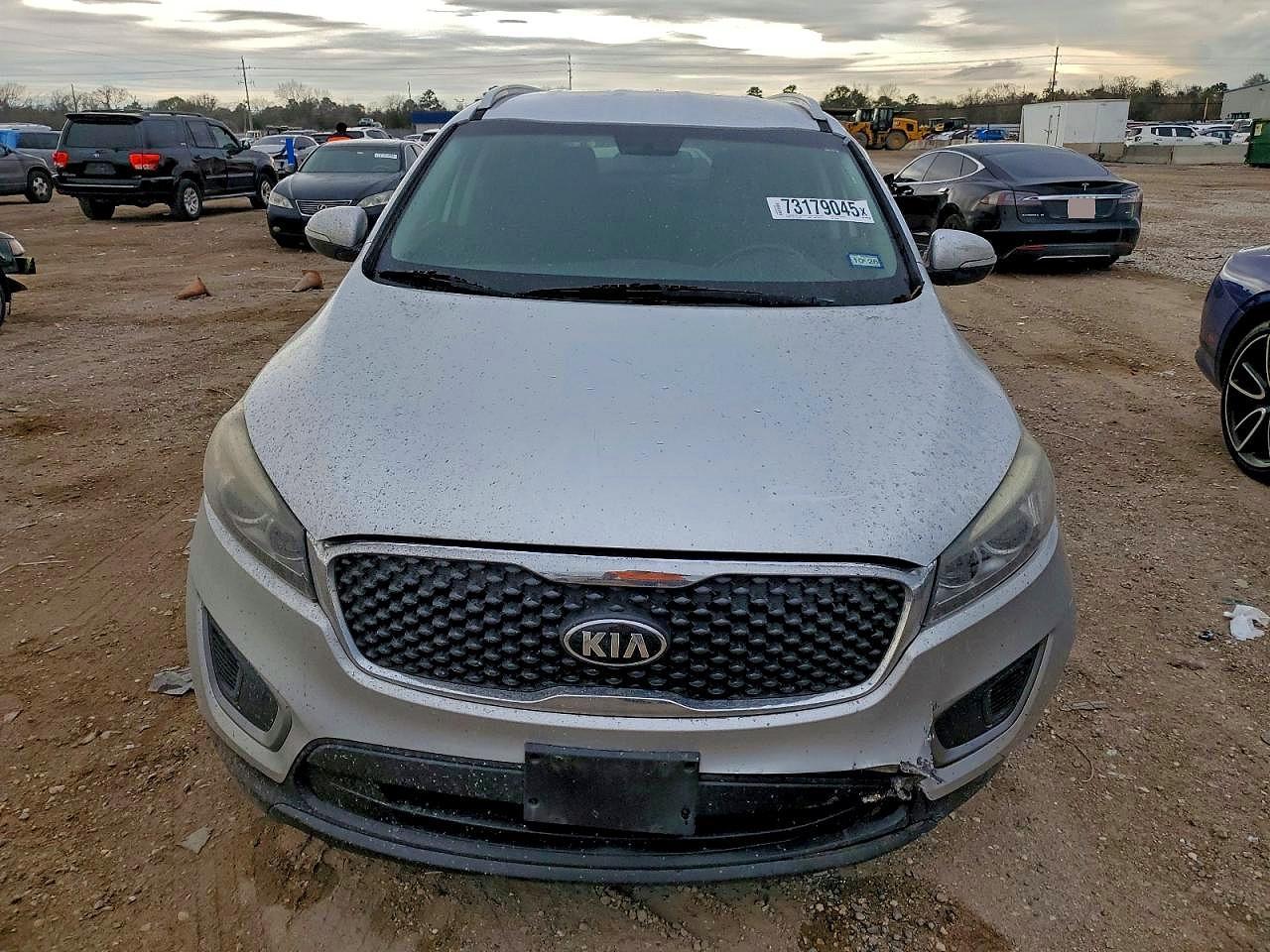 2016 KIA SORENTO
