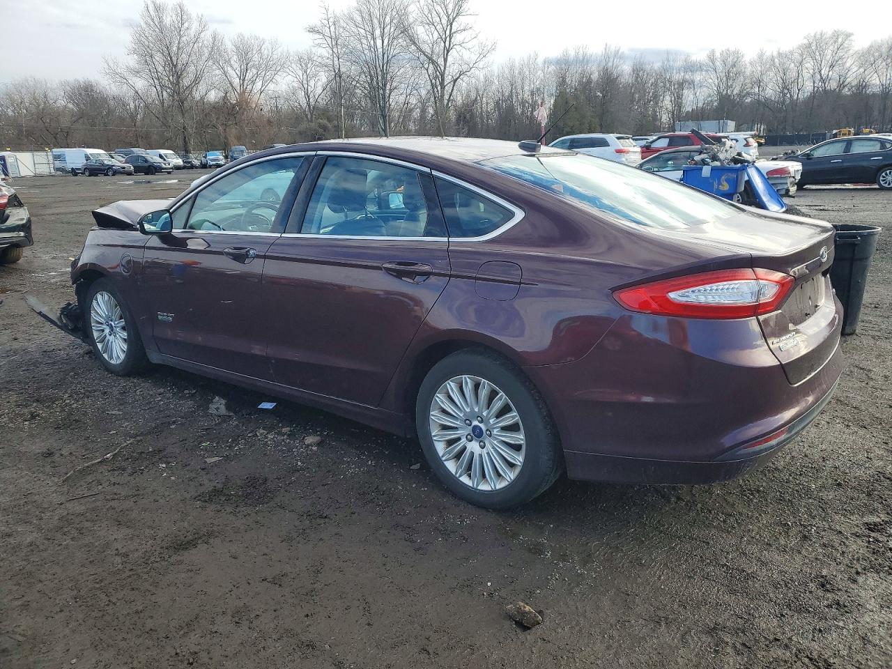 2013 FORD FUSION