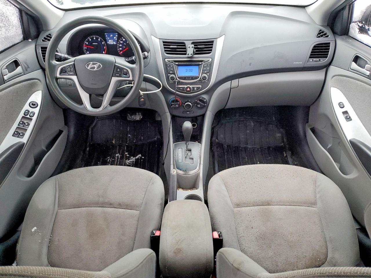2012 HYUNDAI ACCENT