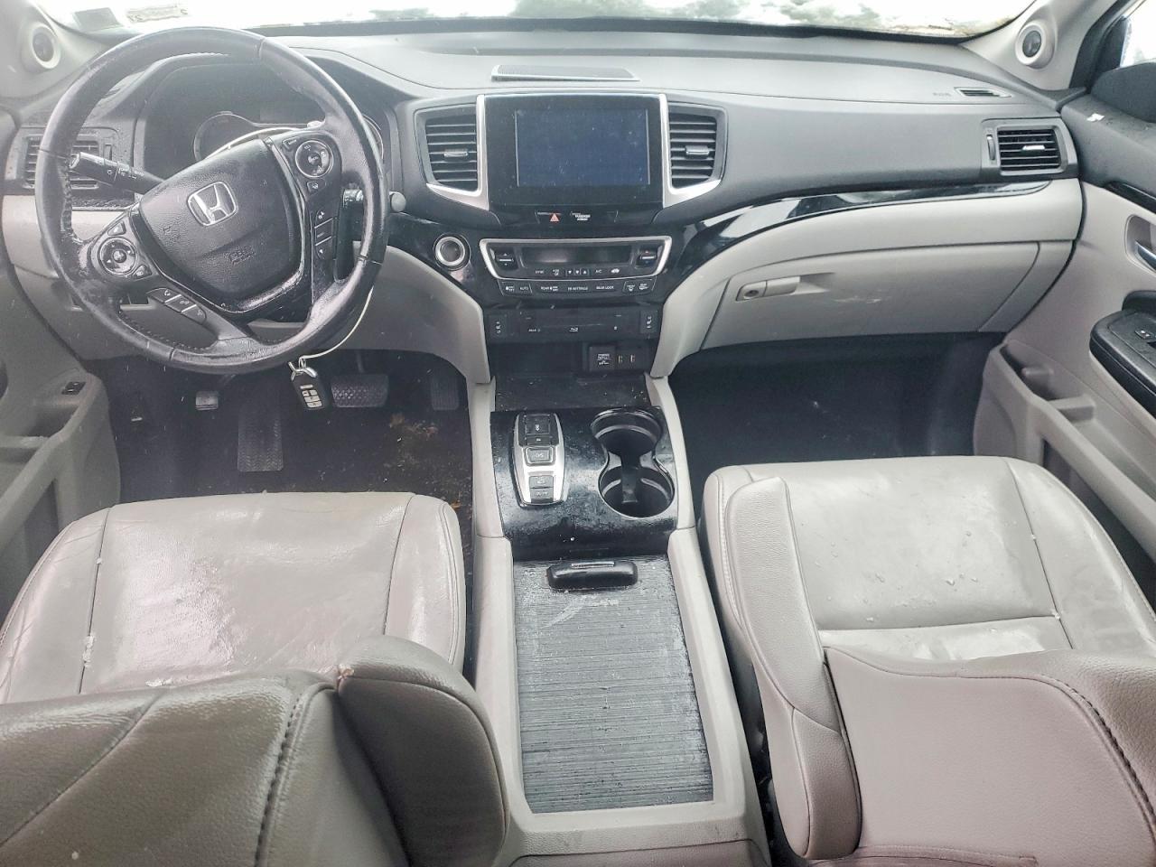 2016 HONDA PILOT