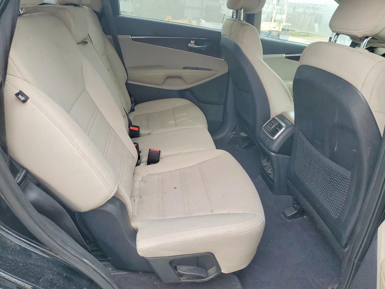 2016 KIA SORENTO