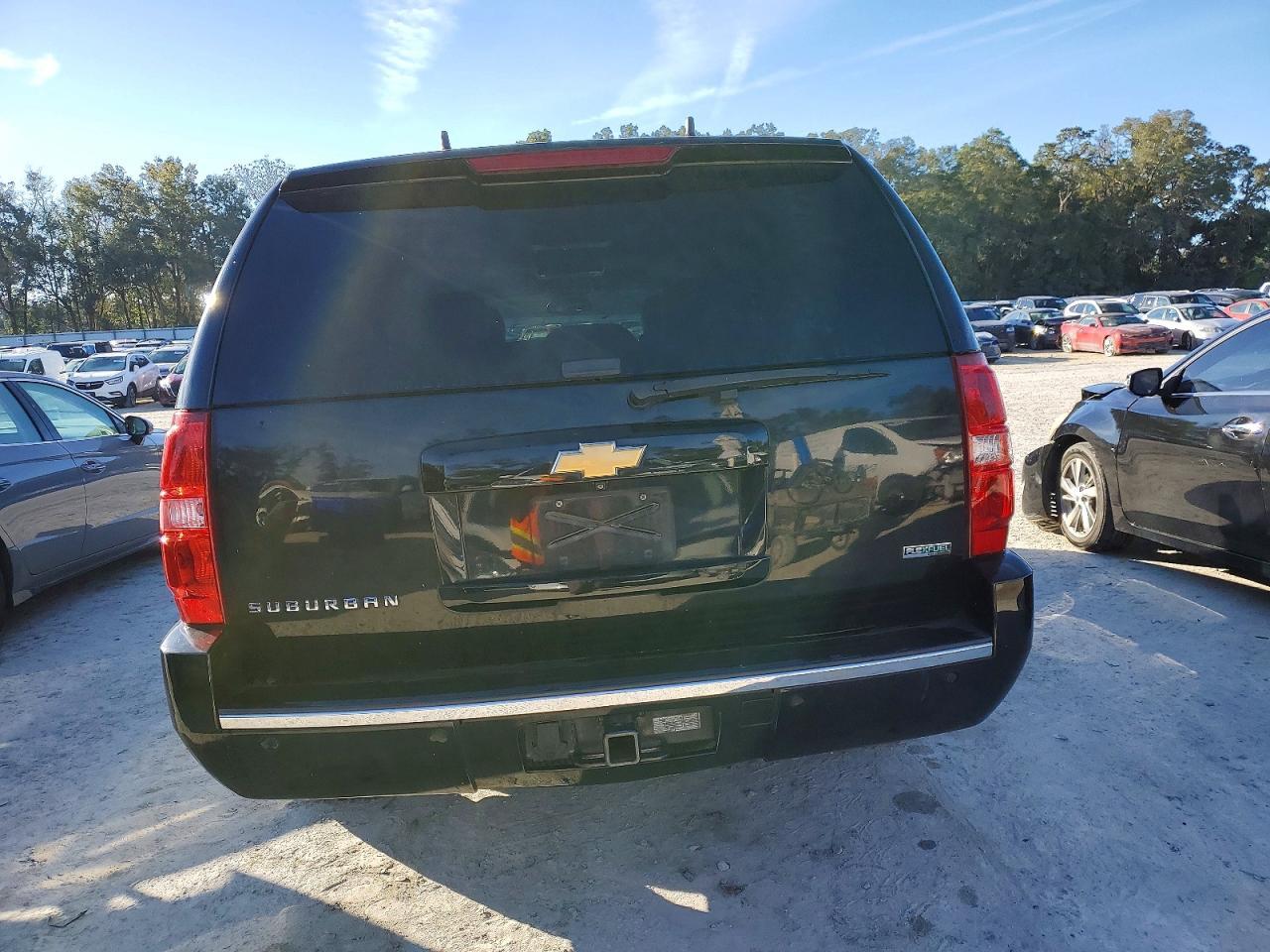 2012 CHEVROLET Suburban