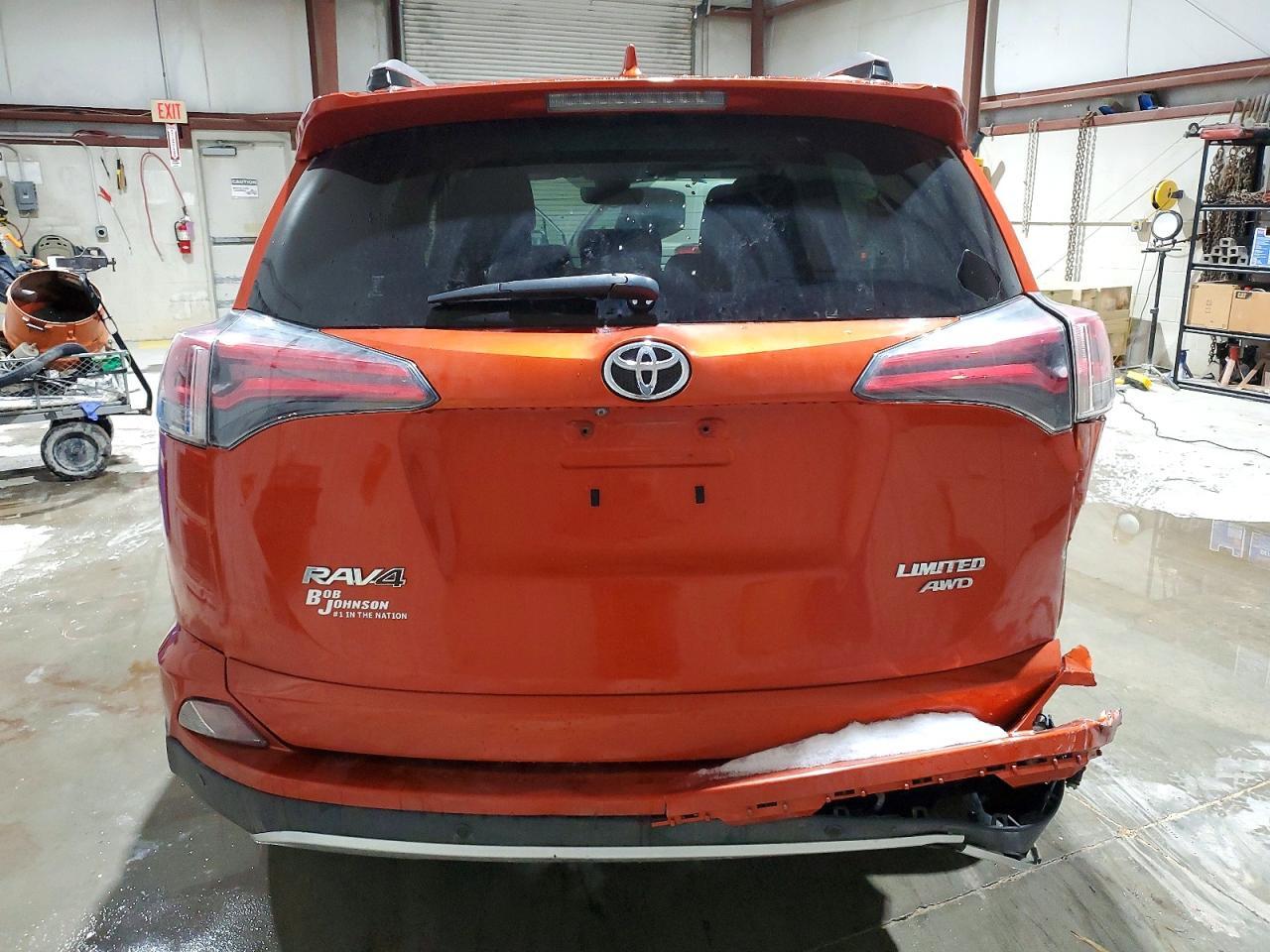2016 TOYOTA RAV4