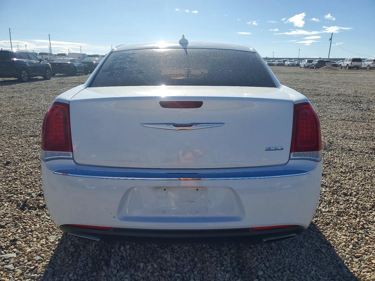 2018 CHRYSLER 300