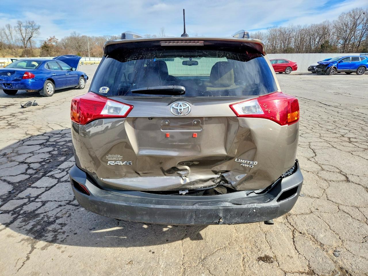 2015 TOYOTA RAV4
