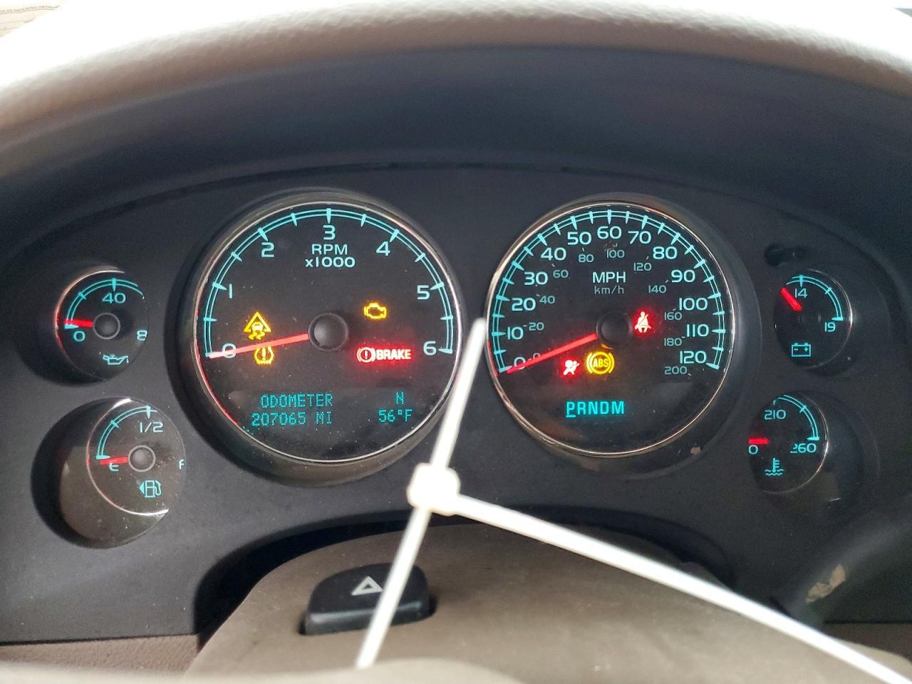 2011 CHEVROLET Tahoe