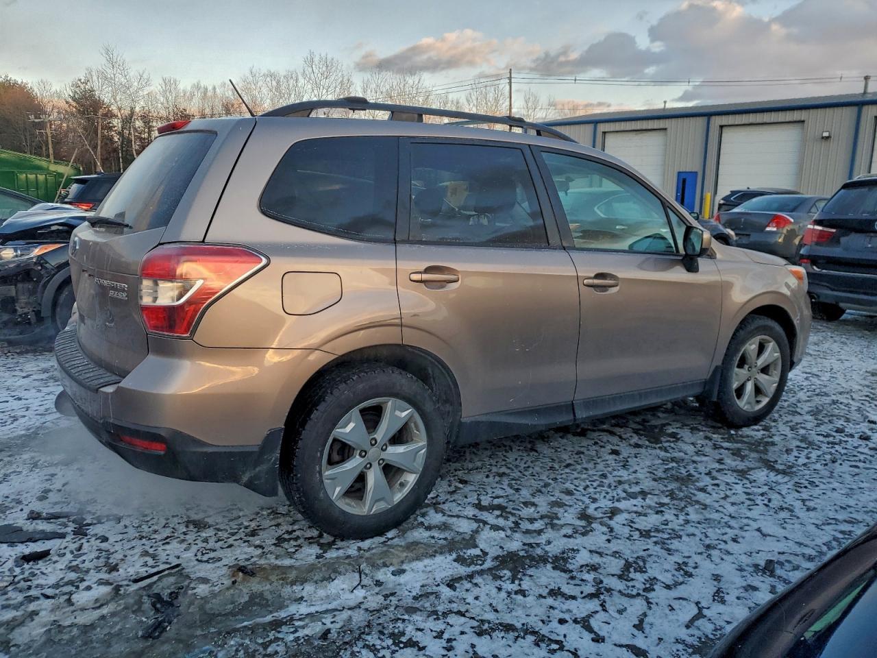 2015 SUBARU FORESTER