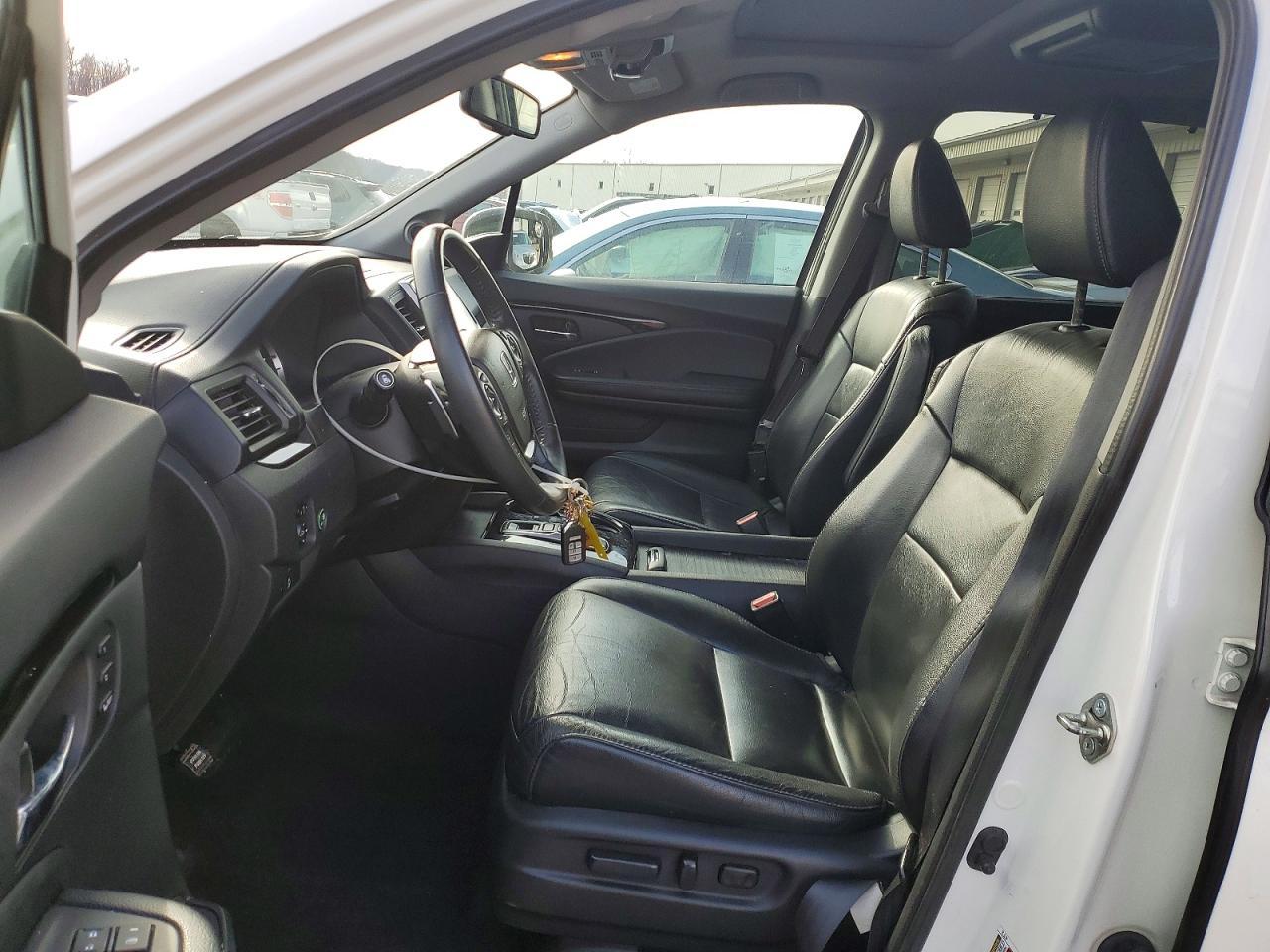 2017 HONDA PILOT