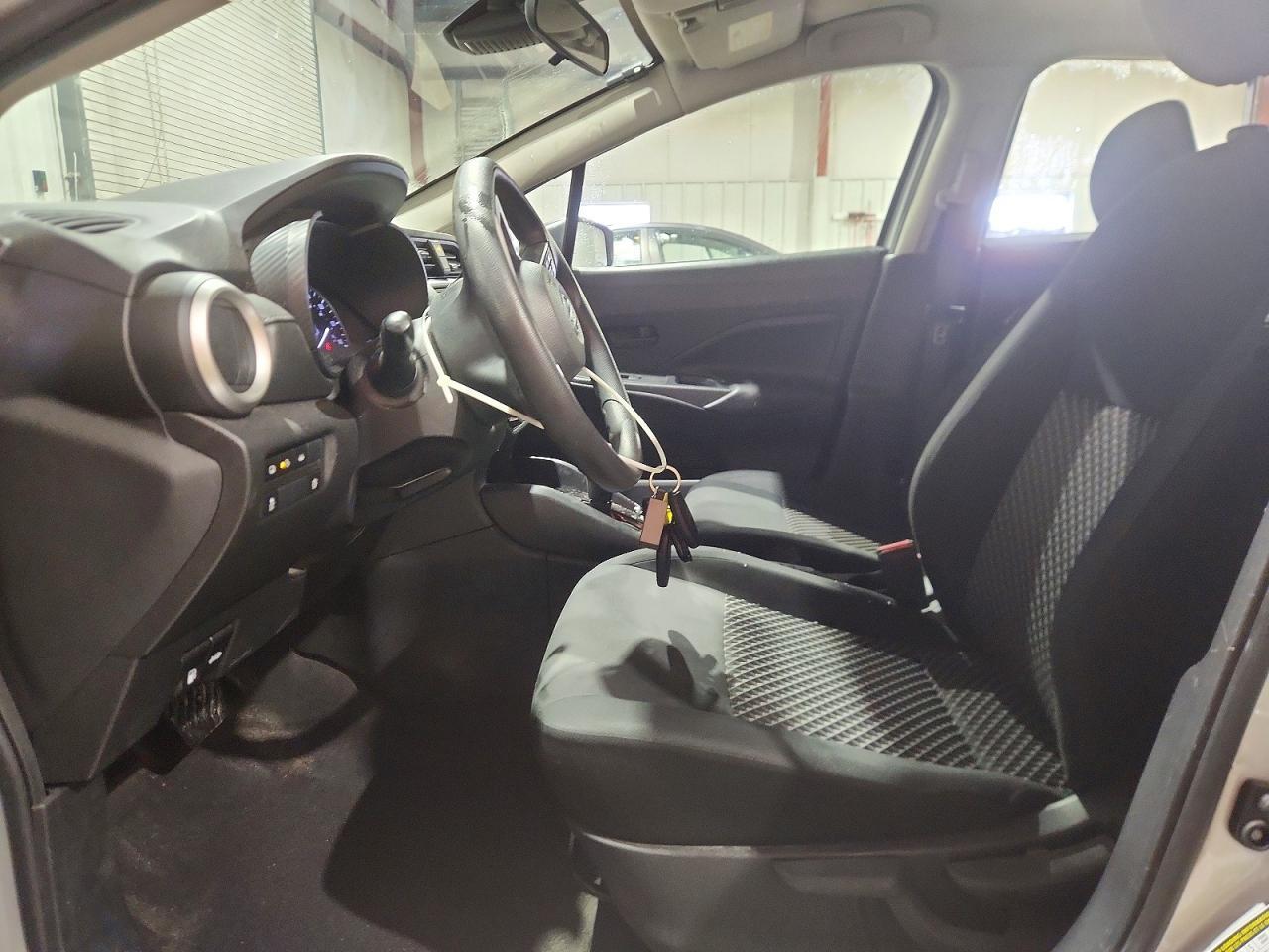 2021 NISSAN VERSA