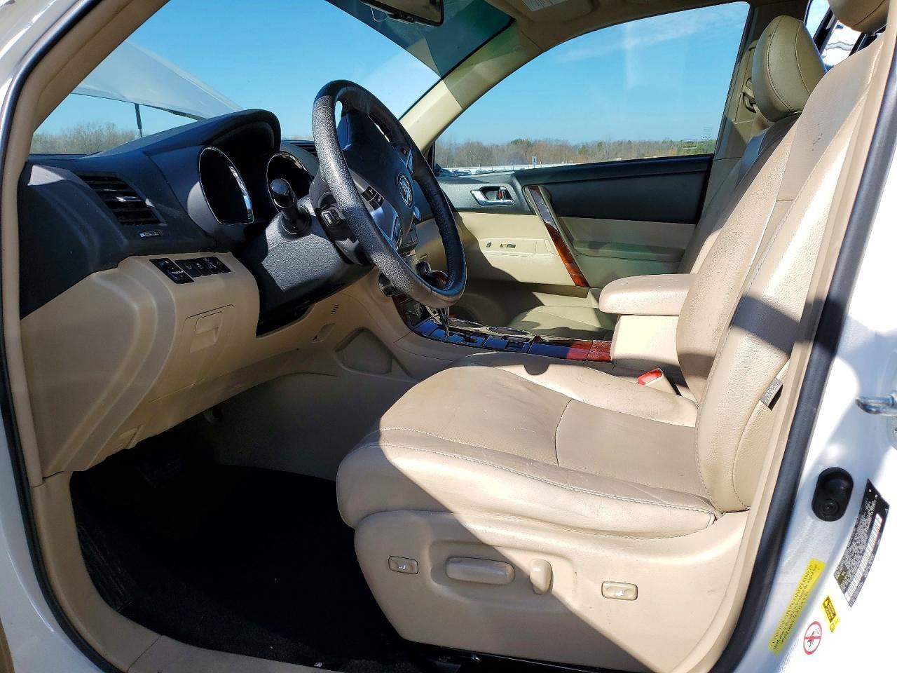 2012 TOYOTA HIGHLANDER