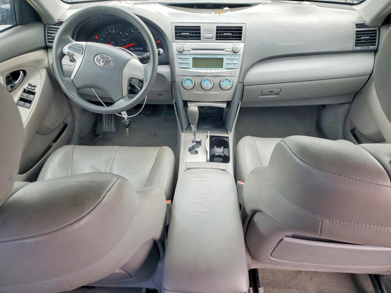 2009 TOYOTA CAMRY