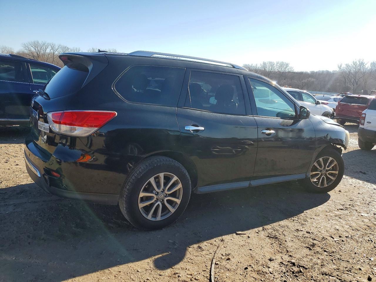 2013 NISSAN PATHFINDER
