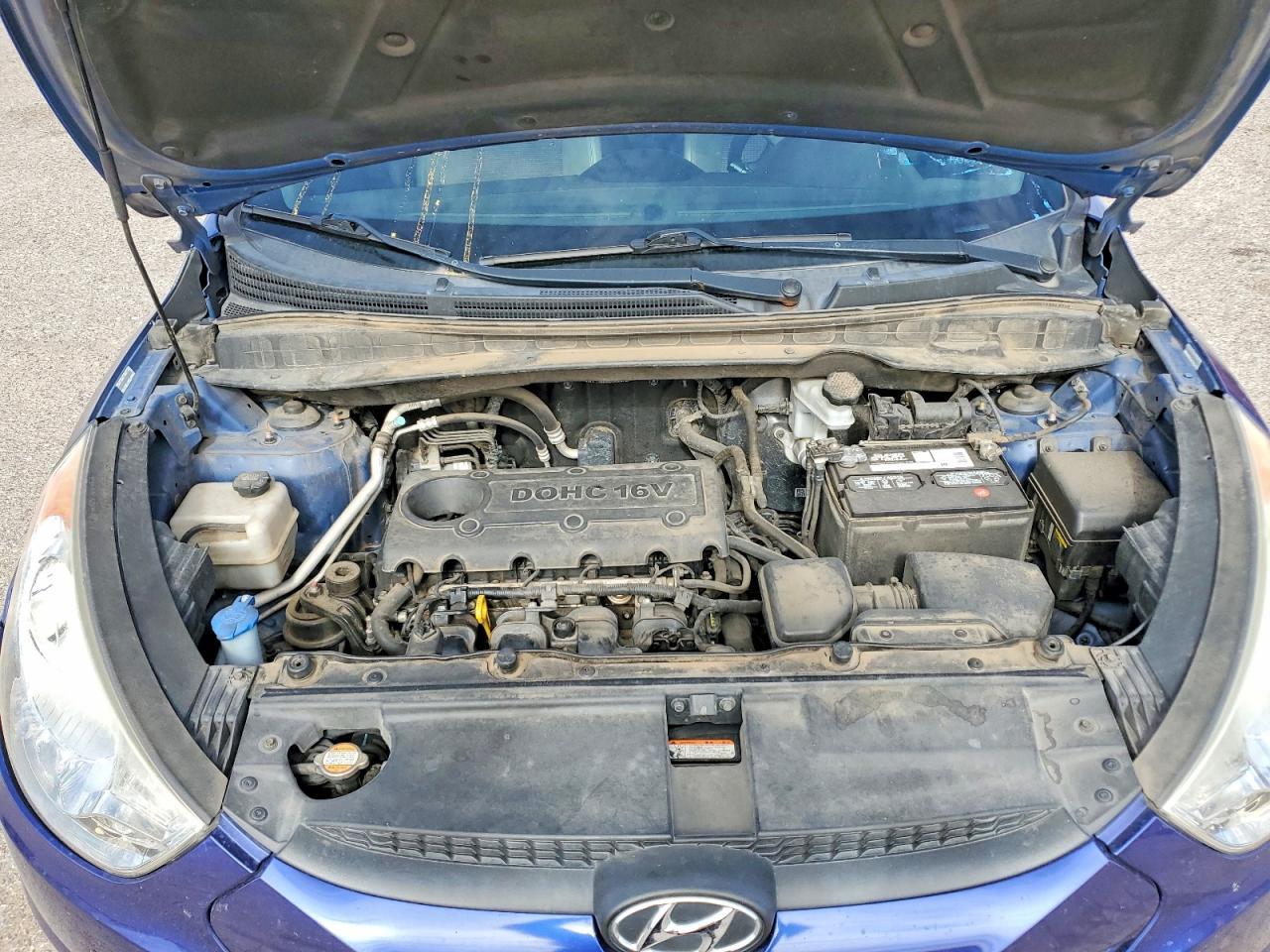 2011 HYUNDAI TUCSON