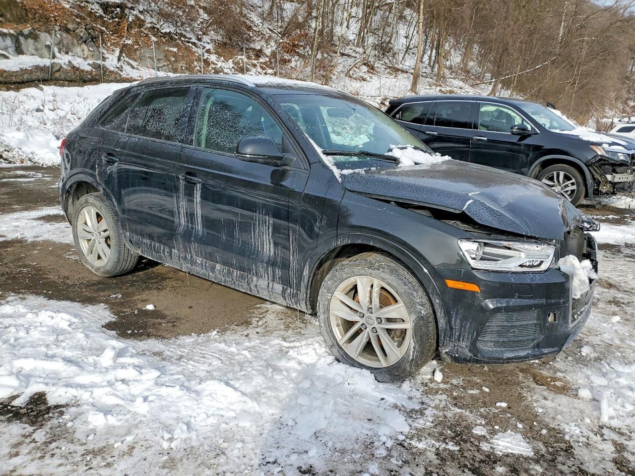 2017 AUDI Q3