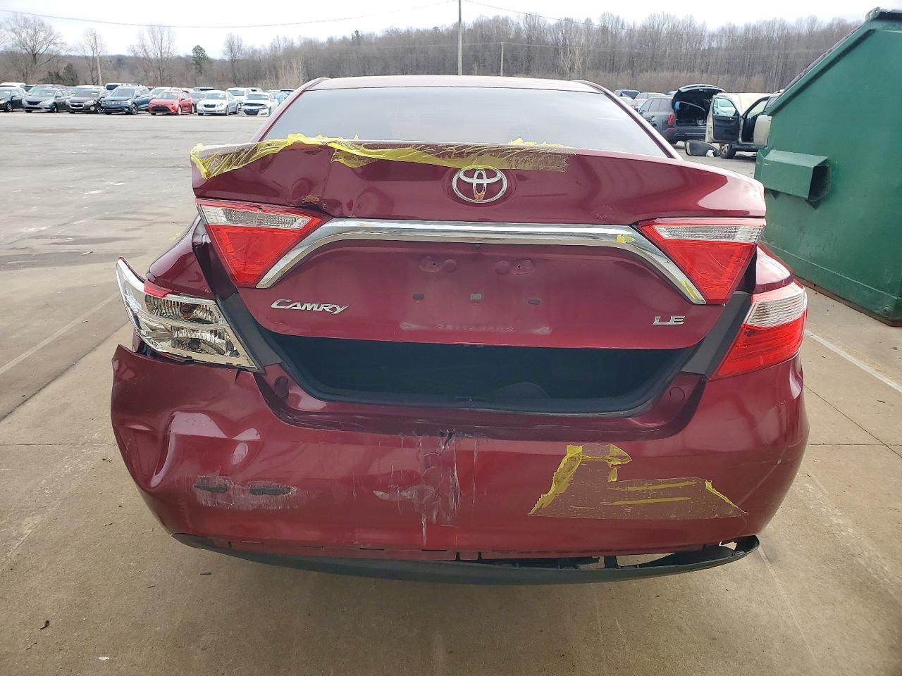 2015 TOYOTA CAMRY