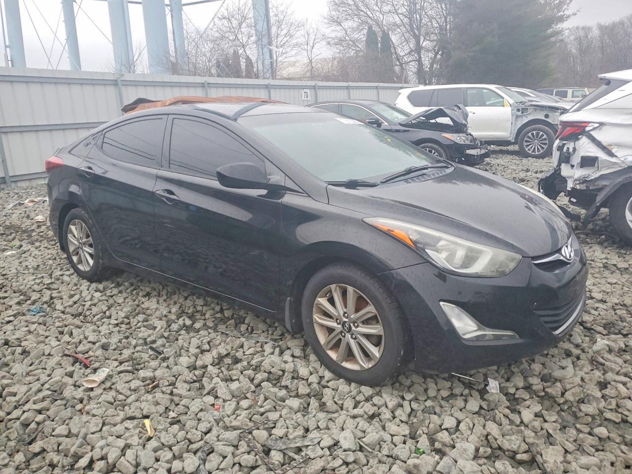 2016 HYUNDAI ELANTRA