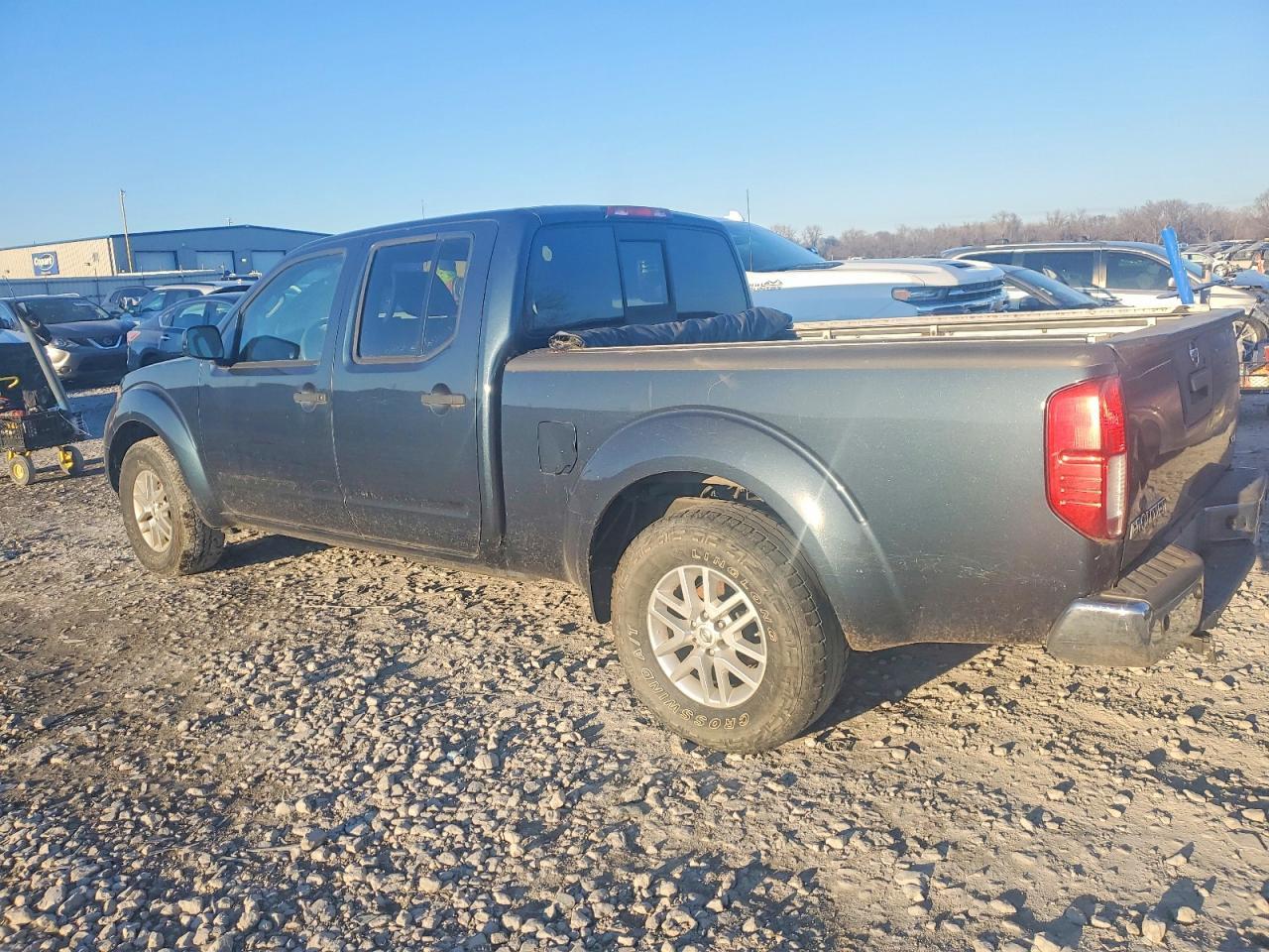 2015 NISSAN Frontier