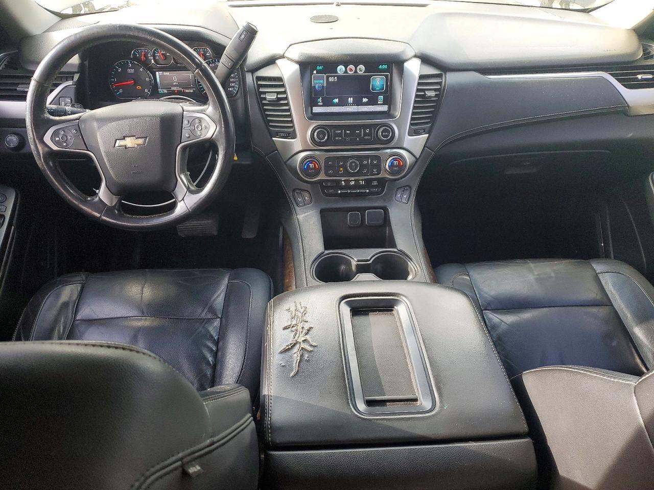 2015 CHEVROLET Suburban