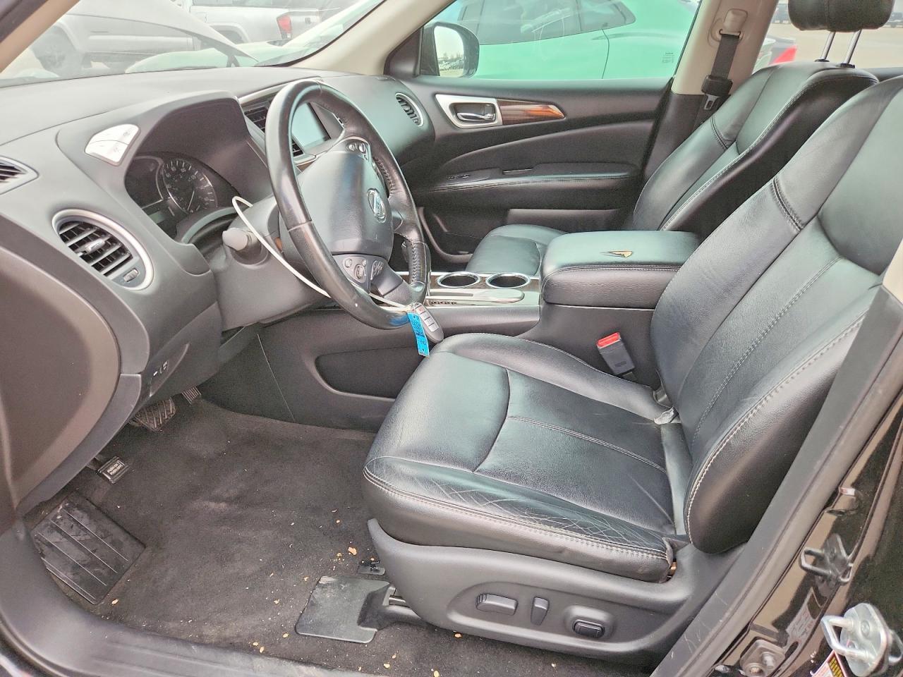 2014 NISSAN PATHFINDER