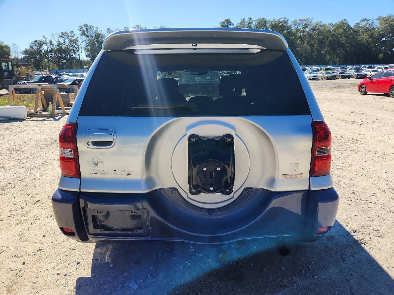 2004 TOYOTA RAV4