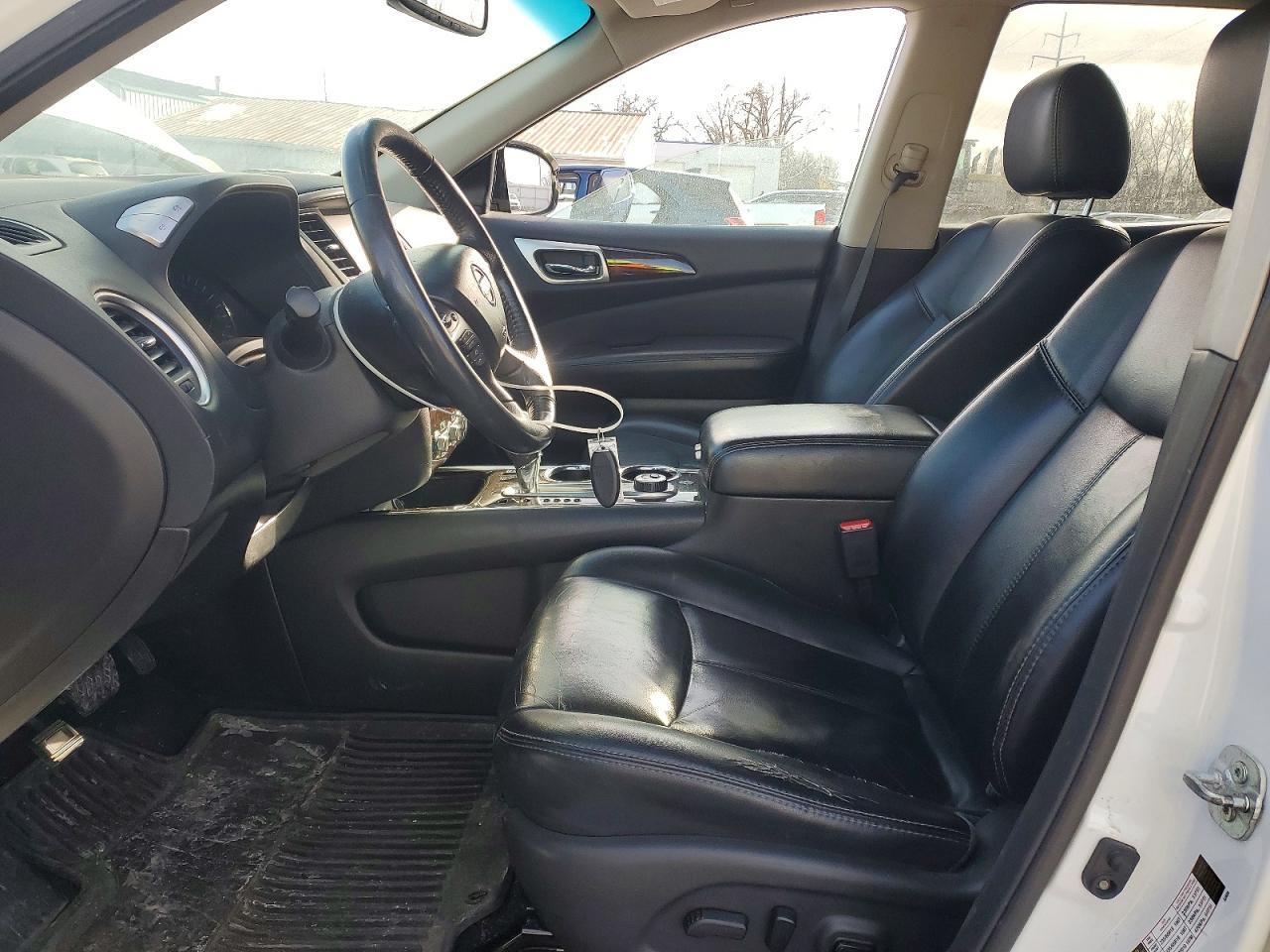 2016 NISSAN PATHFINDER