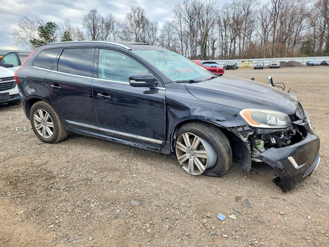 2017 VOLVO XC60