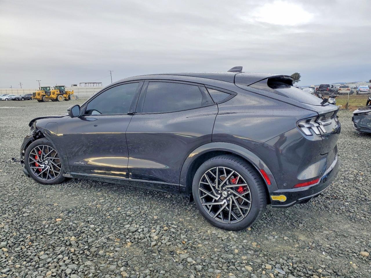 2021 FORD Mustang Mach-E