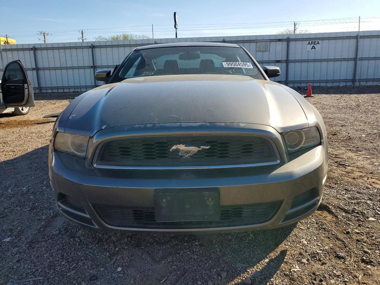 2013 FORD MUSTANG
