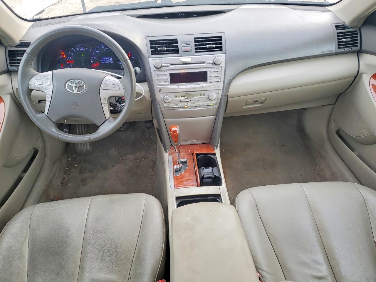 2010 TOYOTA CAMRY