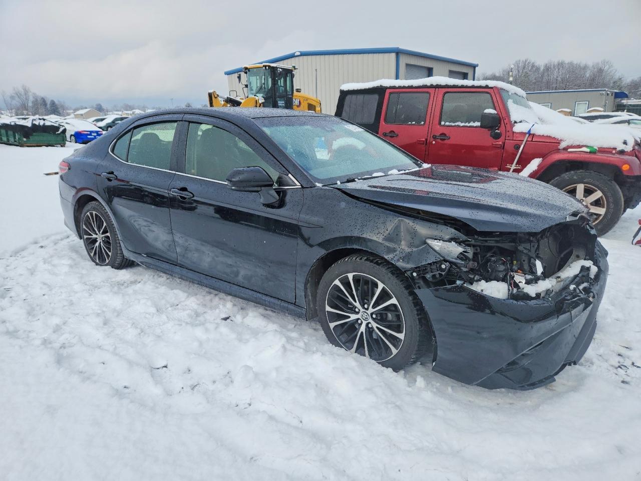2018 TOYOTA CAMRY