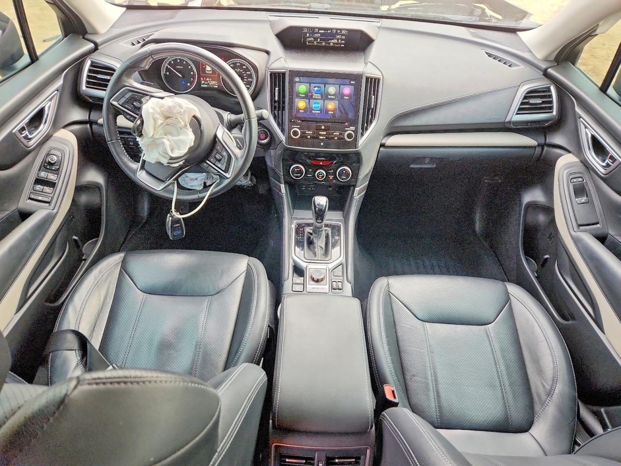 2022 SUBARU FORESTER
