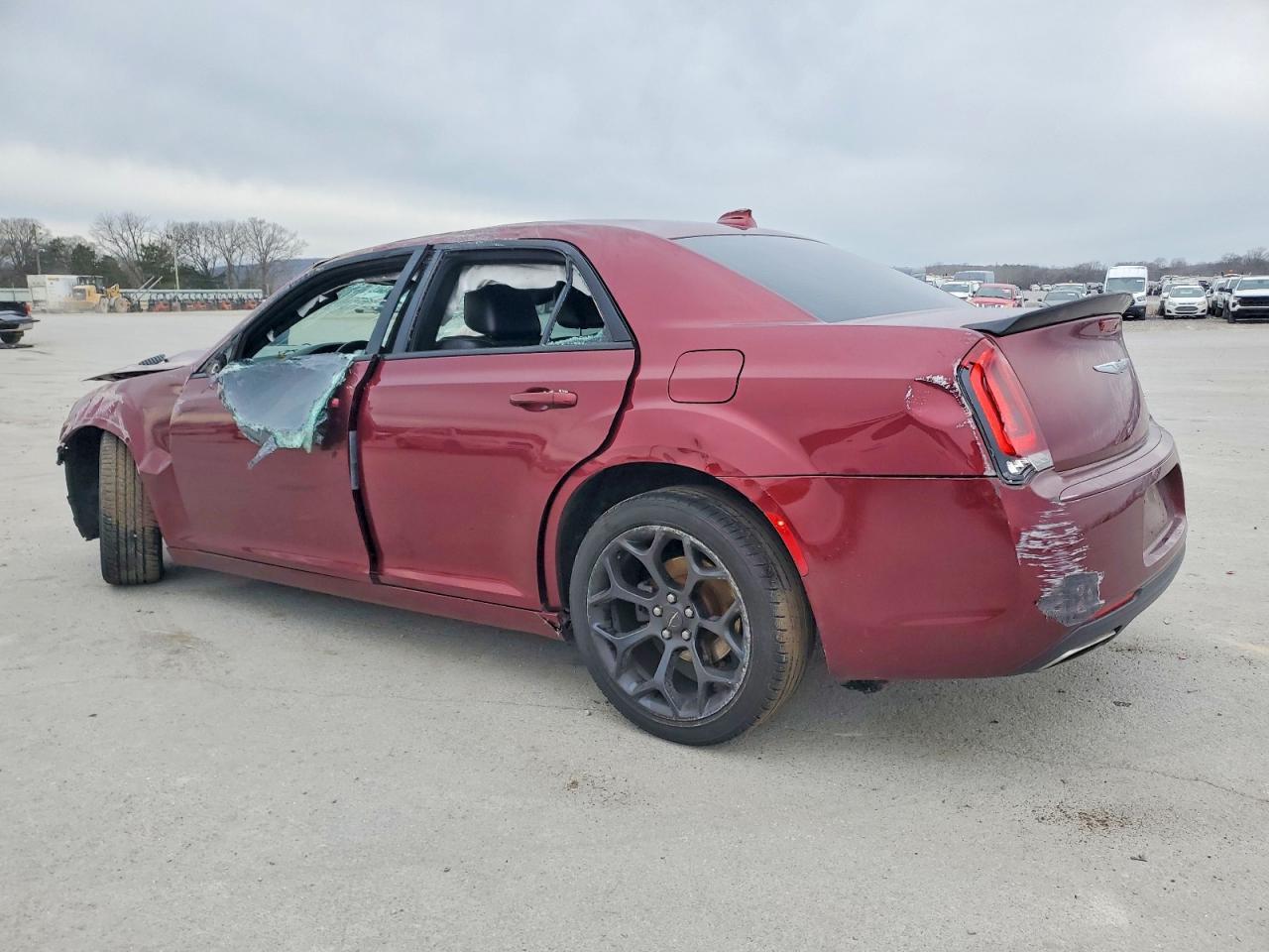 2019 CHRYSLER 300