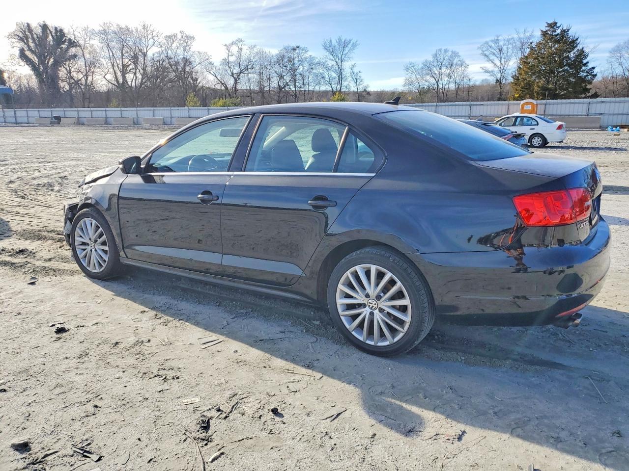 2012 VOLKSWAGEN JETTA