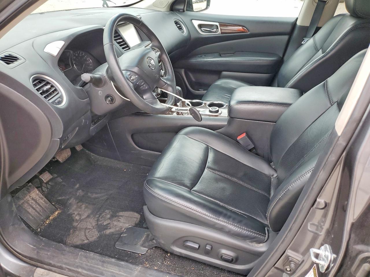 2016 NISSAN PATHFINDER