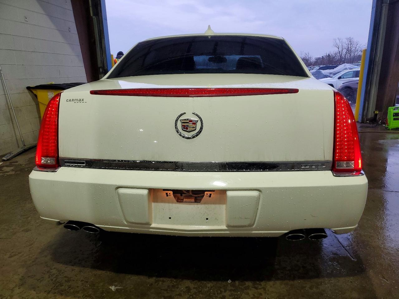 2009 CADILLAC DTS