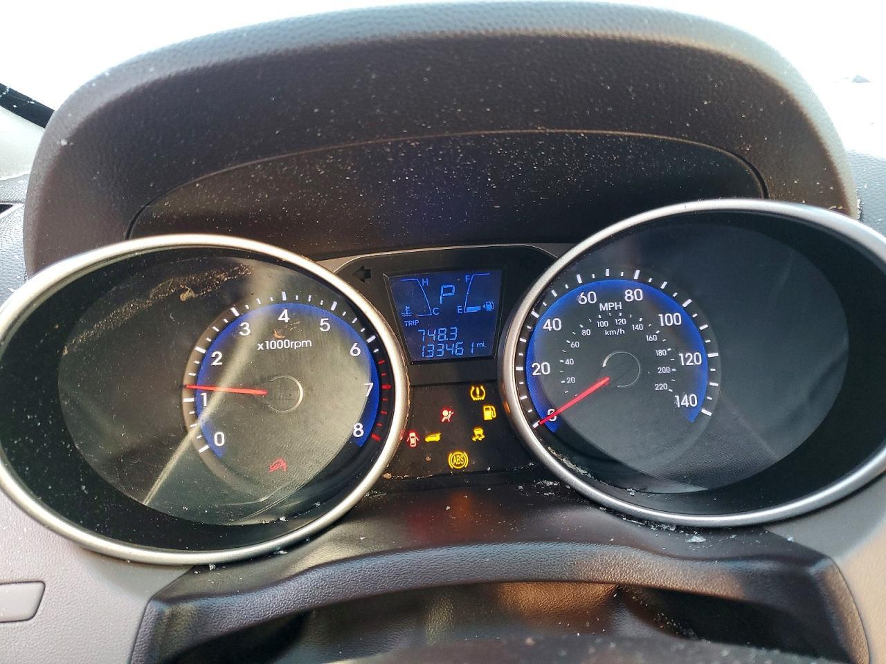 2015 HYUNDAI TUCSON