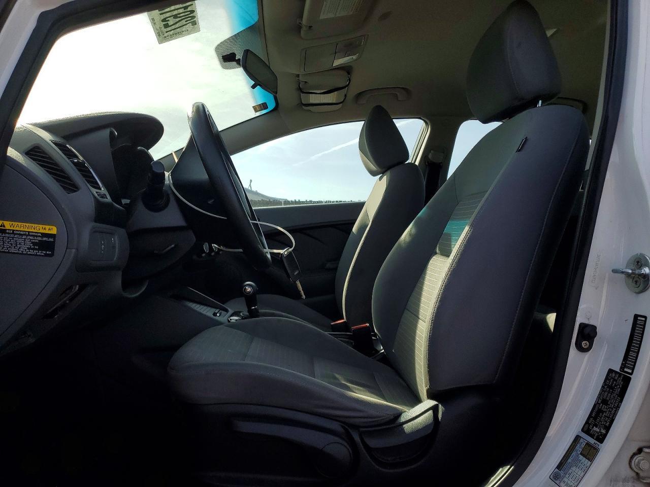 2017 KIA FORTE