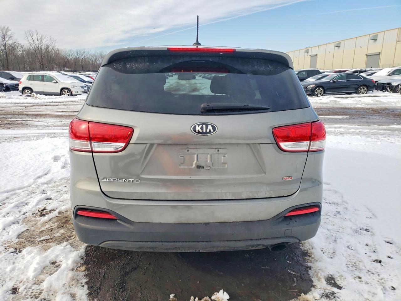2016 KIA SORENTO