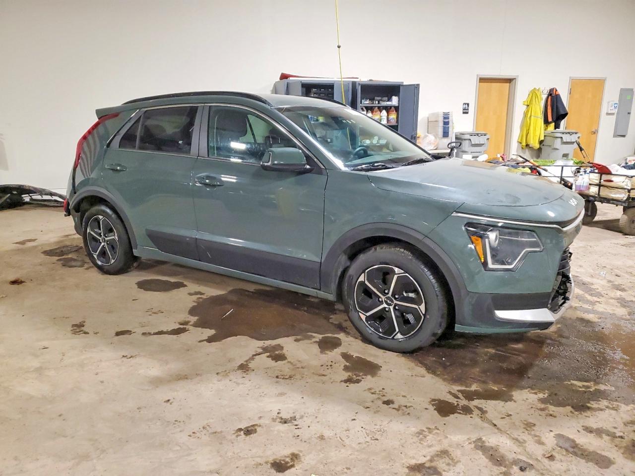2024 KIA Niro