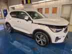 2023 VOLVO XC40