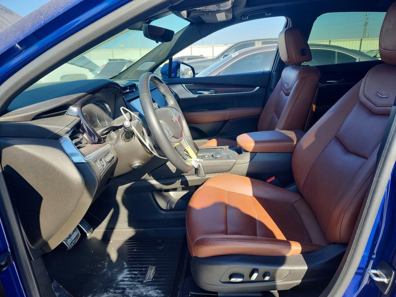 2023 CADILLAC XT5