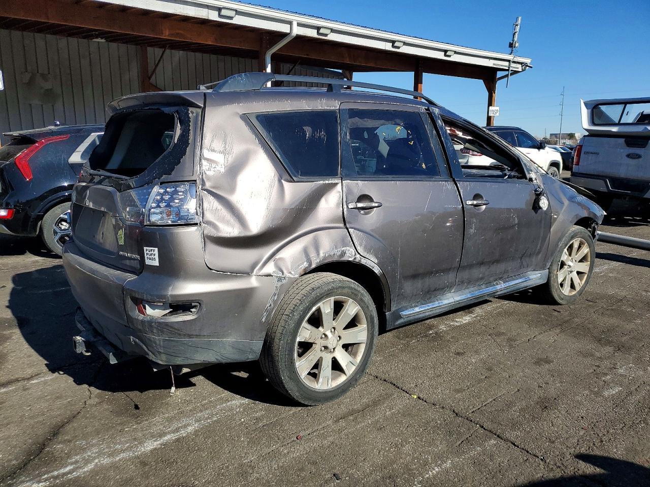 2010 MITSUBISHI outlander