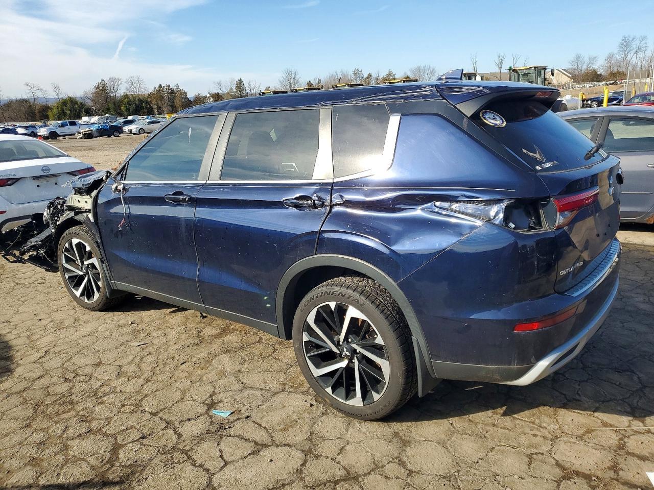 2022 MITSUBISHI outlander