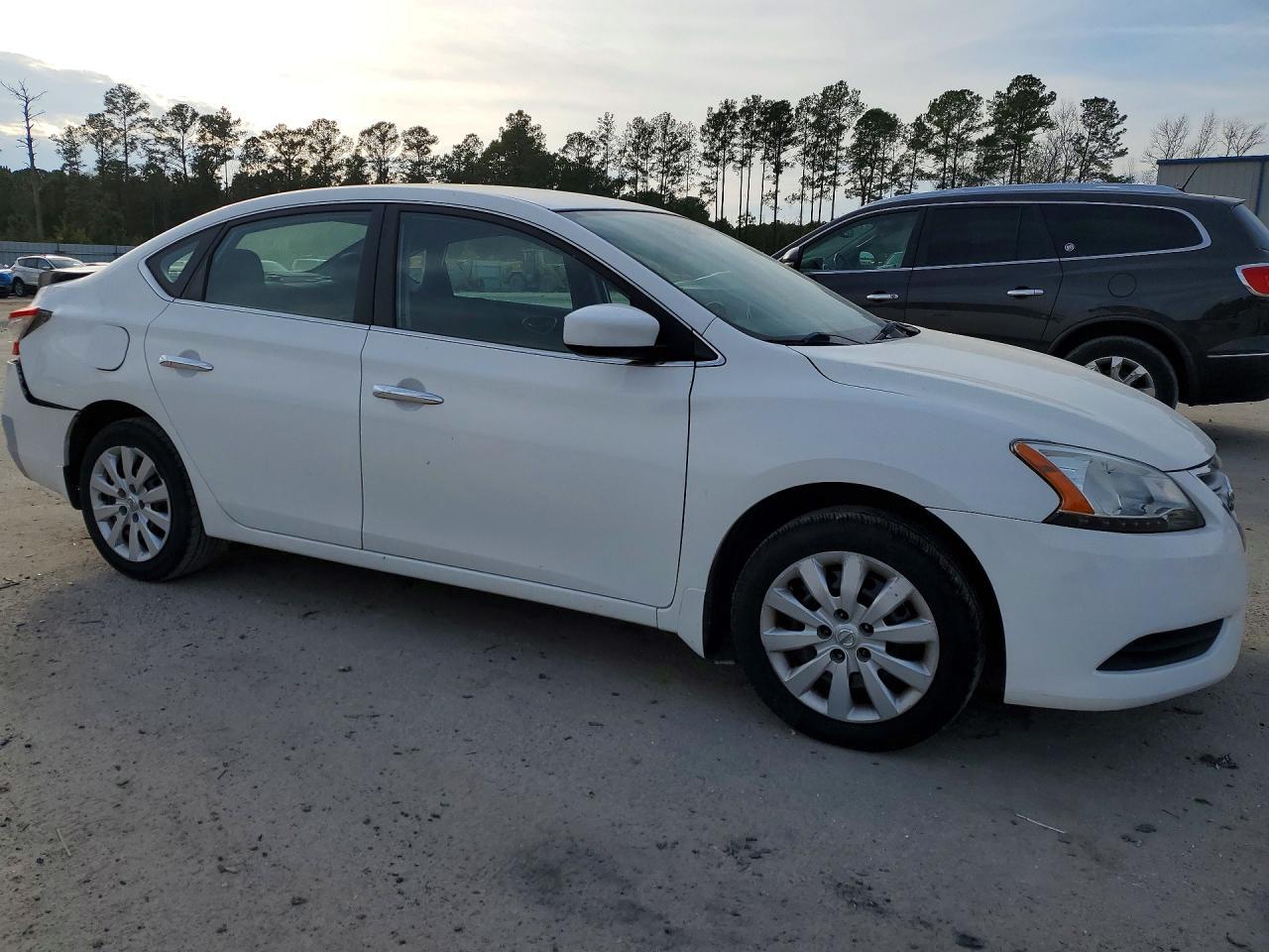 2015 NISSAN SENTRA