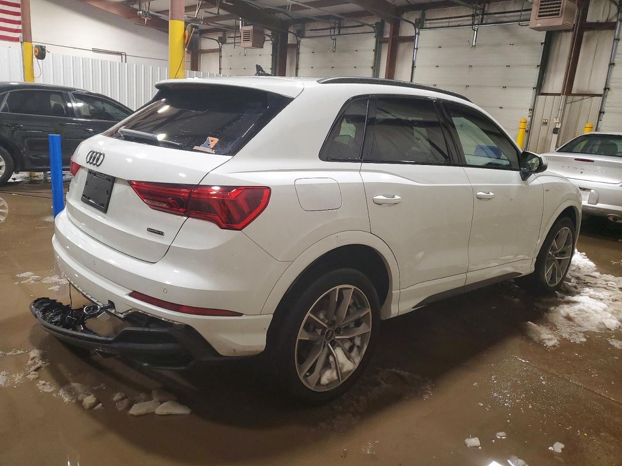 2024 AUDI Q3