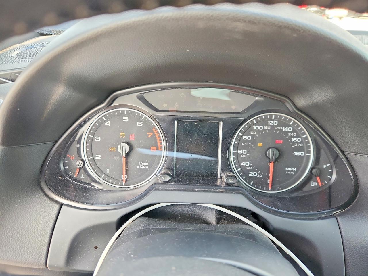 2010 AUDI Q5